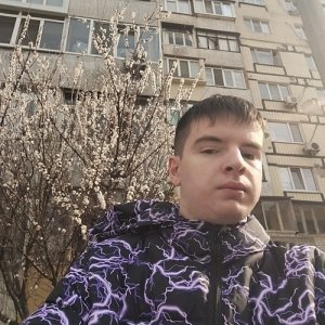Игорь , 20 лет