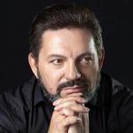 Виктор Mаер: 
