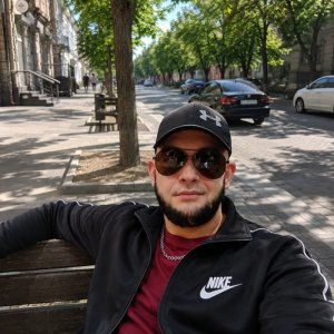 Антон , 33 года