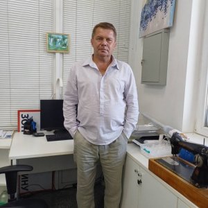 Валерий , 52 года