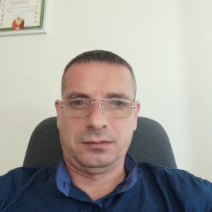 Юрий , 45 лет