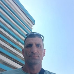 Владимир , 44 года