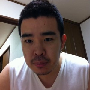 Tsuyoshi , 33 года