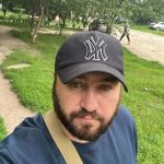 Андрій : 