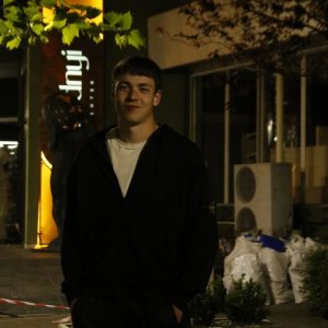 Макс , 21 год