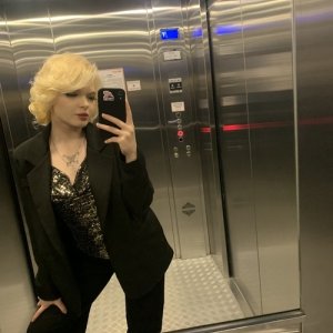 Анастасия , 19 лет