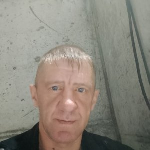 Юрий , 43 года