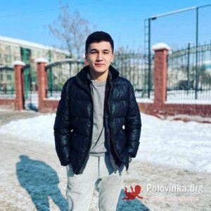 Уалихан , 22 года