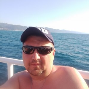 Антон , 45 лет