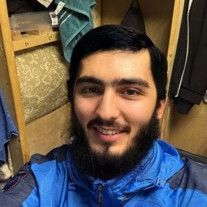 Насим Салимов, 25 лет