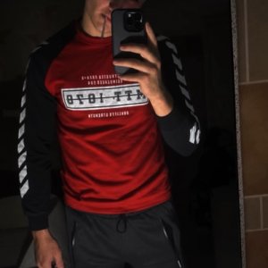 ARTEM , 18 лет