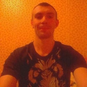 Антон Новиков, 33 года