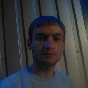 Динис , 34 года