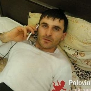 Omar , 43 года