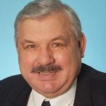 Viktor, 76 лет