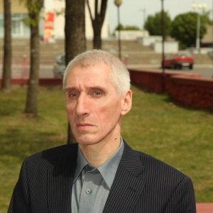 ДМИТРИЙ , 62 года