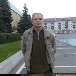 Виктор, 71 год