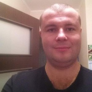 Михаил , 42 года