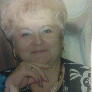 Natalia , 70 лет