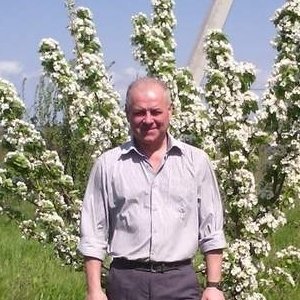 Vladimir , 63 года