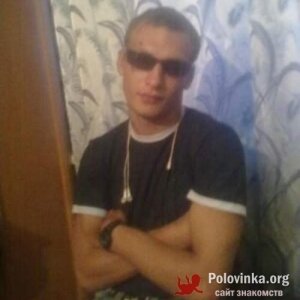 ВИТЁК БОНДАРЕНКО, 33 года