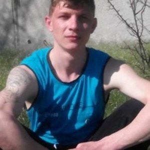 Евгений РУБАНИК, 29 лет