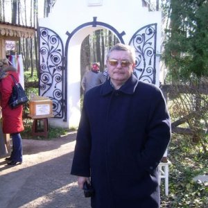 Александр Мартинович, 63 года