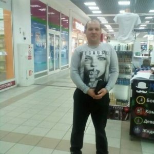 Олег , 47 лет