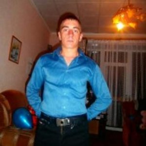 Макс , 34 года