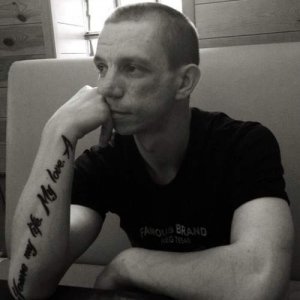 Анатолий , 37 лет