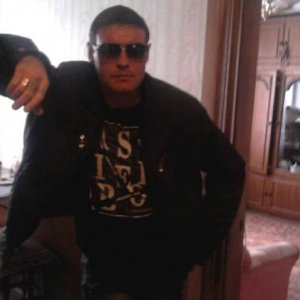 Павел попов, 46 лет