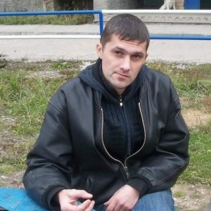 Анатолий , 47 лет