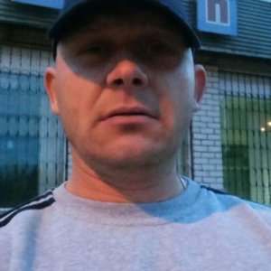 Андрей , 46 лет