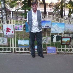 ВИТАЛИЙ , 52 года