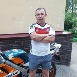 Антон, 44 года