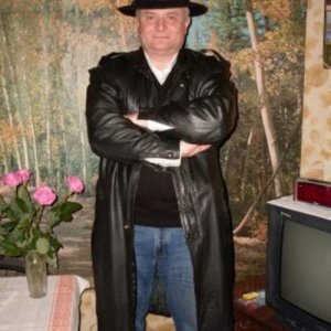 Андрей , 68 лет
