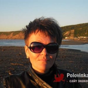 OLI , 42 года