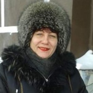АННА ГАТИЯТОВА, 54 года