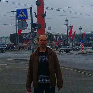 Серега Крылов, 44 года
