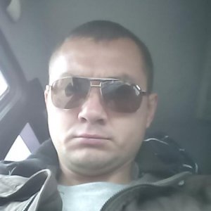 Игорь Масленников, 46 лет