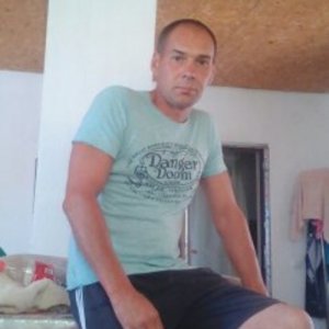 Алексей , 47 лет