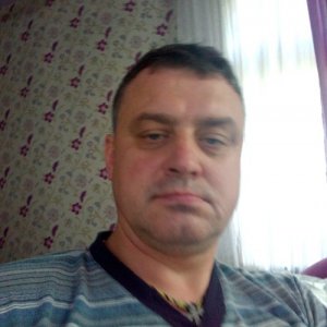 Виктор лончаков, 49 лет
