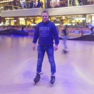 Рома , 33 года