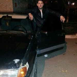 Виктор Иванов, 32 года
