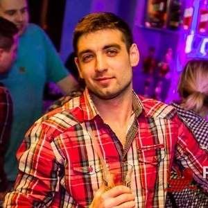 Евгений , 37 лет