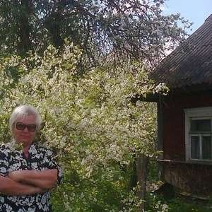 Людмила , 70 лет