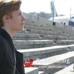 Сергеев , 32 года