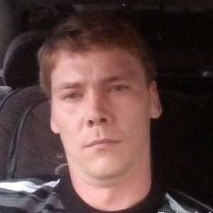 Юра Устюжин, 36 лет