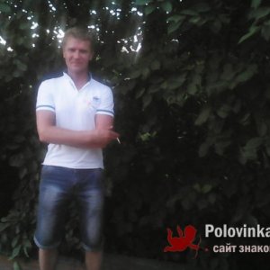 Владислав , 49 лет
