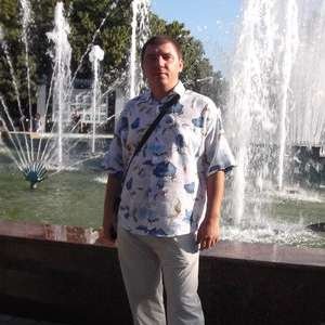 Сергей Сапожников, 43 года